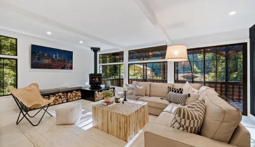 Four bedroom holiday home 