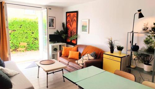 One Bedroom Apartment