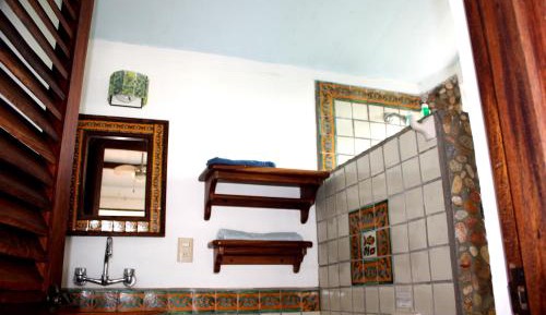 Luxury Studio/ Cocos