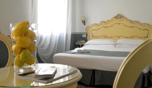 Double or Twin Room with Canal View