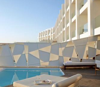 Ultra Suite with Private Pool and Sea View