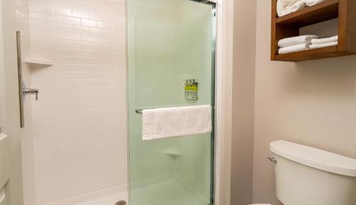 King Studio Suite