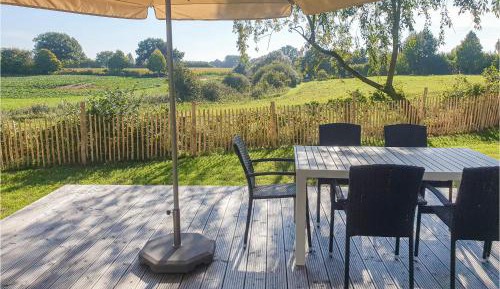 Three-Bedroom Holiday Home 
