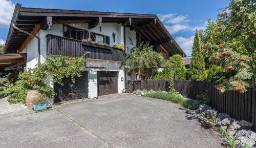Superior One-Bedroom Apartment with Balcony