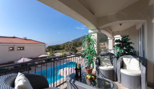 Apartment - Split Level