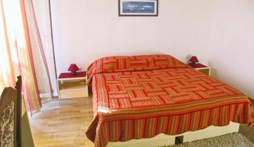 Two-Bedroom Apartment with Terrace and Sea View