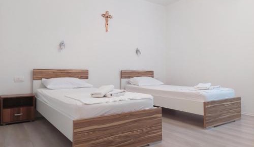 Economy Twin Room