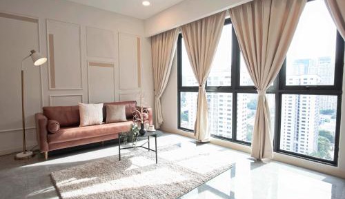 Superior King Suite