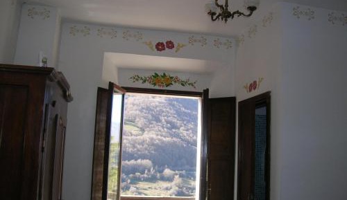 Double Room with Mountain View