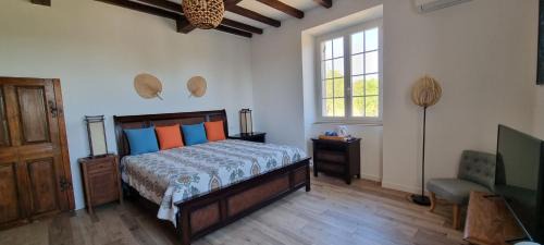 Deluxe Double Room with Shower