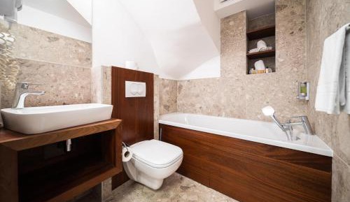 Duplex Apartment (4 Adults)
