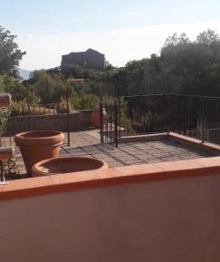 Apartment with Garden View