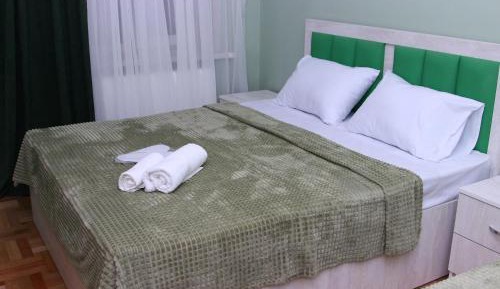 Deluxe Double Room (2 Adults + 1 Child)