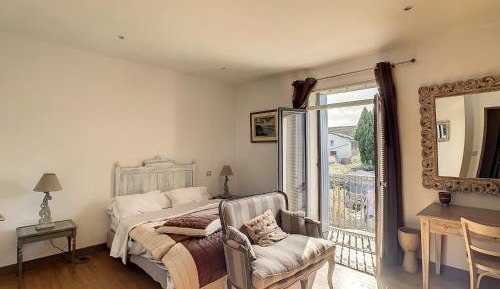 Double Room with Pool View