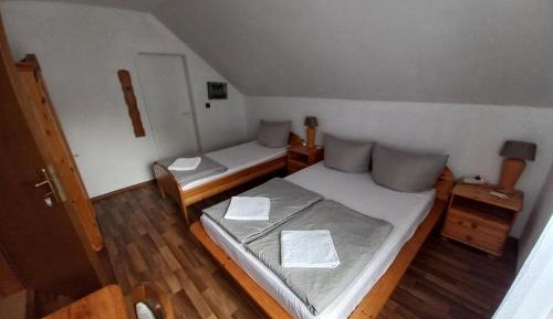 Twin Room with Private Bathroom