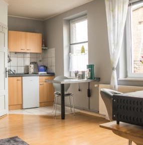 Single Room with Private Bathroom