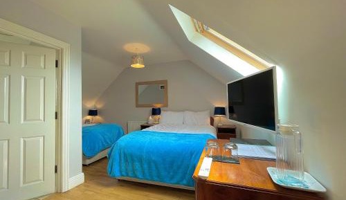 Double Room with Private Bathroom