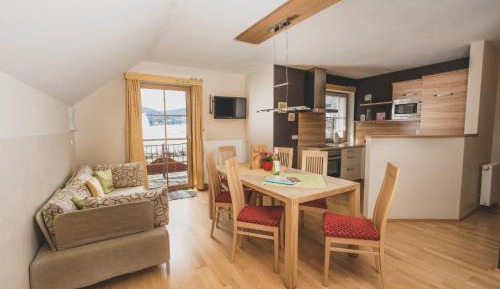 Duplex Two-Bedroom Apartment with Balcony and Mountain View 