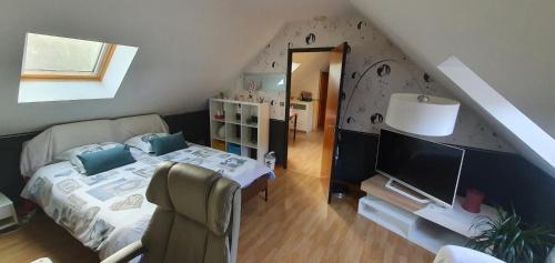 Double Room with Private External Bathroom