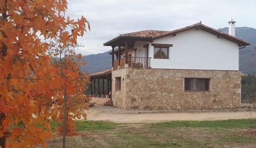 Seven-Bedroom House