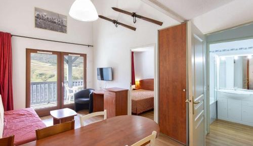 Apartment (7 Adults)
