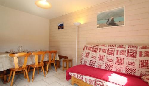 Apartment (6 Adults)