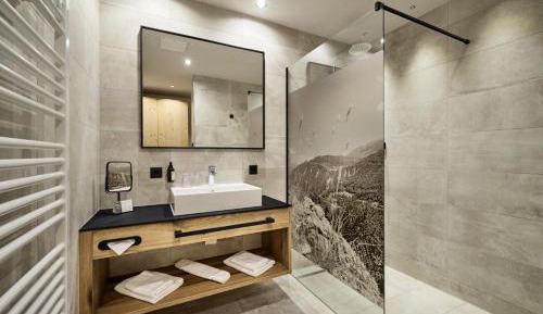 Double Room with Mountain View