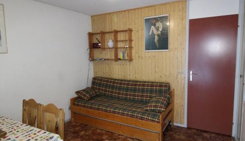 Apartment (4 Adults)