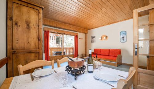 Studio (4 Adults)