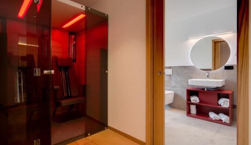 Superior Apartment with Sauna - Annex