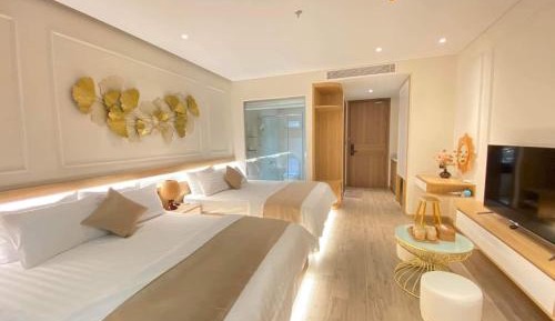 Deluxe Double Room with Balcony and Sea View