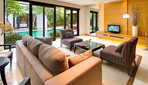 Three Bedroom Villa with Shared Pool