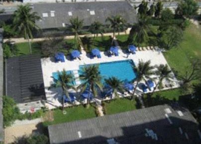 Single Room with Pool View