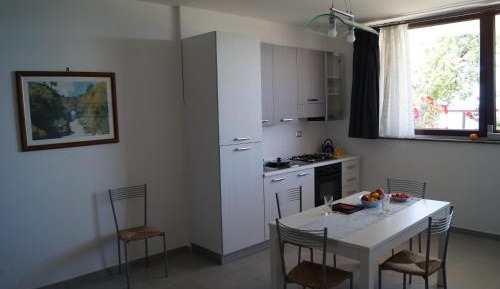 One-Bedroom Apartment with Sea View