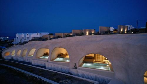 Astral Cave Suite with Private Jacuzzi-Caldera View
