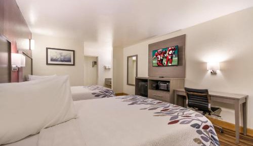  Deluxe Queen Room with Two Queen Beds - Disability Access/Non-Smoking