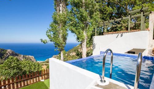 Villa with Sea View