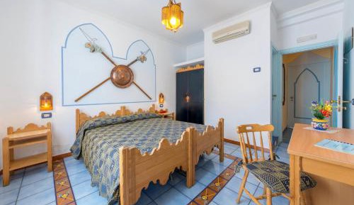 Economy Double Room with window