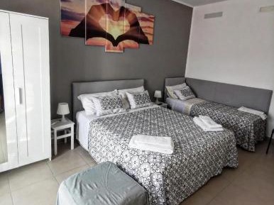 Triple Room with Shared Bathroom