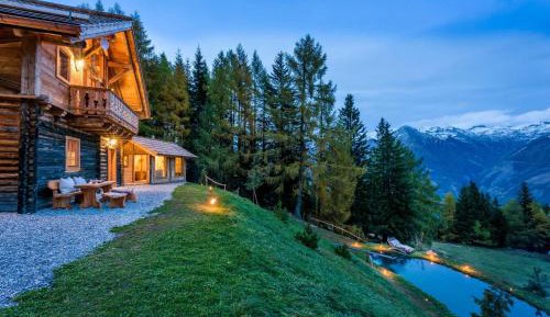 Superior Chalet