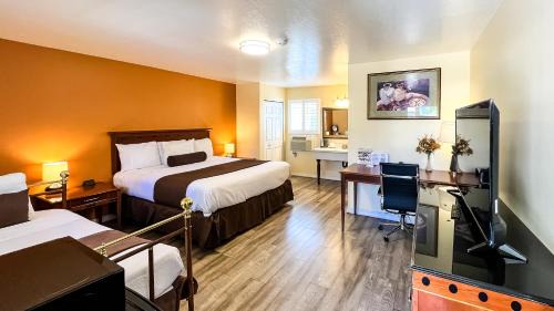 Family Room - Non-Smoking