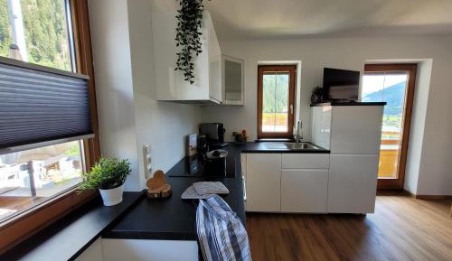  Apartment 5