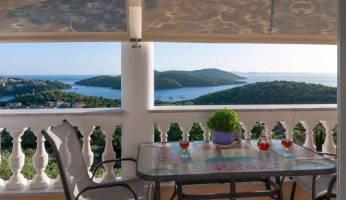 Studio with Sea View