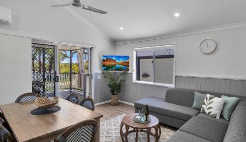 Waterfront Sky Deck Villa 2BR - No pets allowed