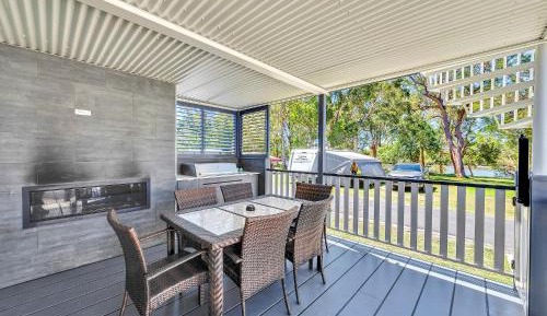 Deluxe Sky Deck Villa 2BR - No pets allowed