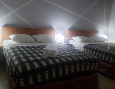 Classic Quadruple Room