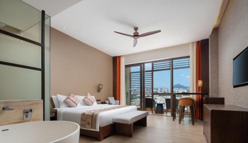 Superior King Room