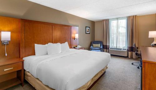 King Room - Accessible/Non-Smoking