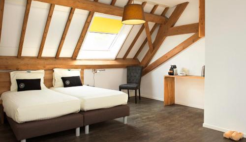 Deluxe Double Room with Bath