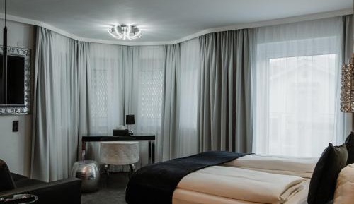 Double Room with Extra Bed (4 adults)